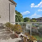 Kozyguru / Allawah / 2 Bed Kozy Apt / Nal015