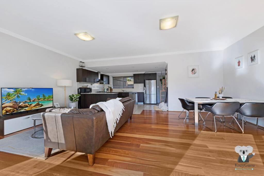 Kozyguru / Allawah / 2 Bed Kozy / Nal015 * Sydney